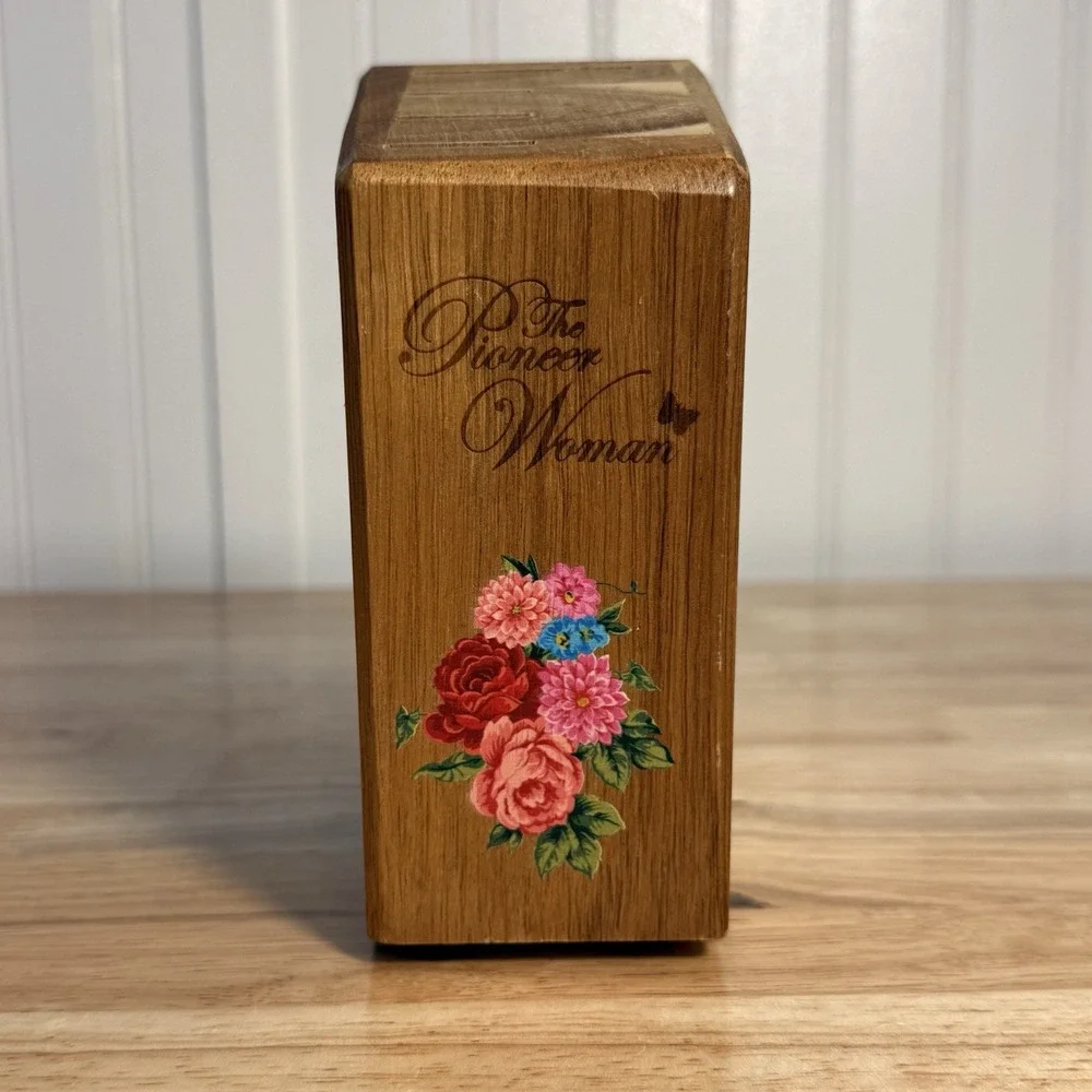 The Pioneer Woman Wooden Knife Block Kitchen Counter Storage Holder 4 Slot